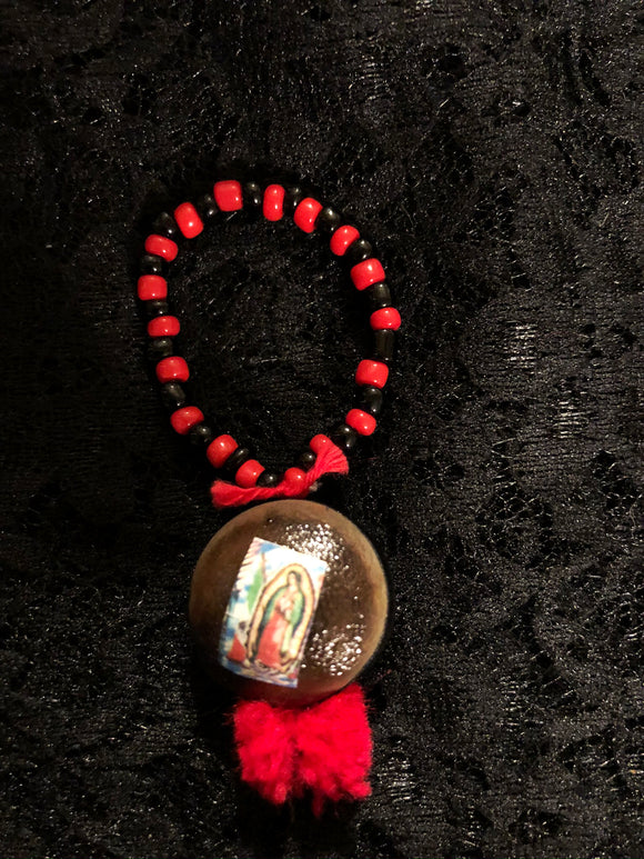 Amazon.com: Evil Eye Bracelet (Ojo de Venado) - El Salvador - Solid Red :  Handmade Products